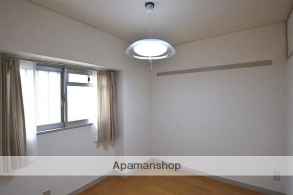 ツインヴィラ大島Aの物件内観写真